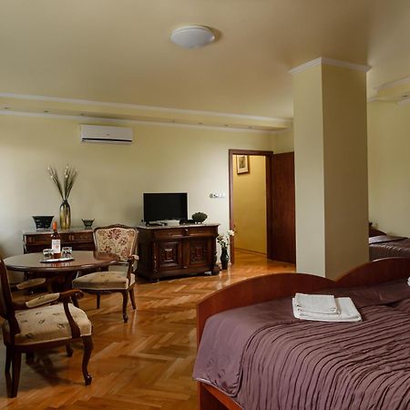 Hotel Frank Vendeghaz Veszpramvarsany Exteriér fotografie