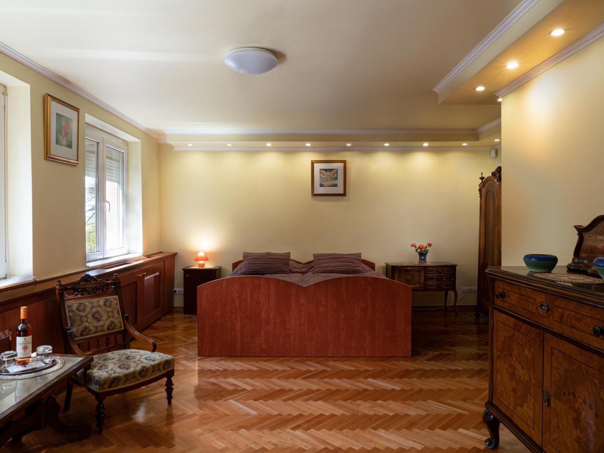 Hotel Frank Vendeghaz Veszpramvarsany Exteriér fotografie