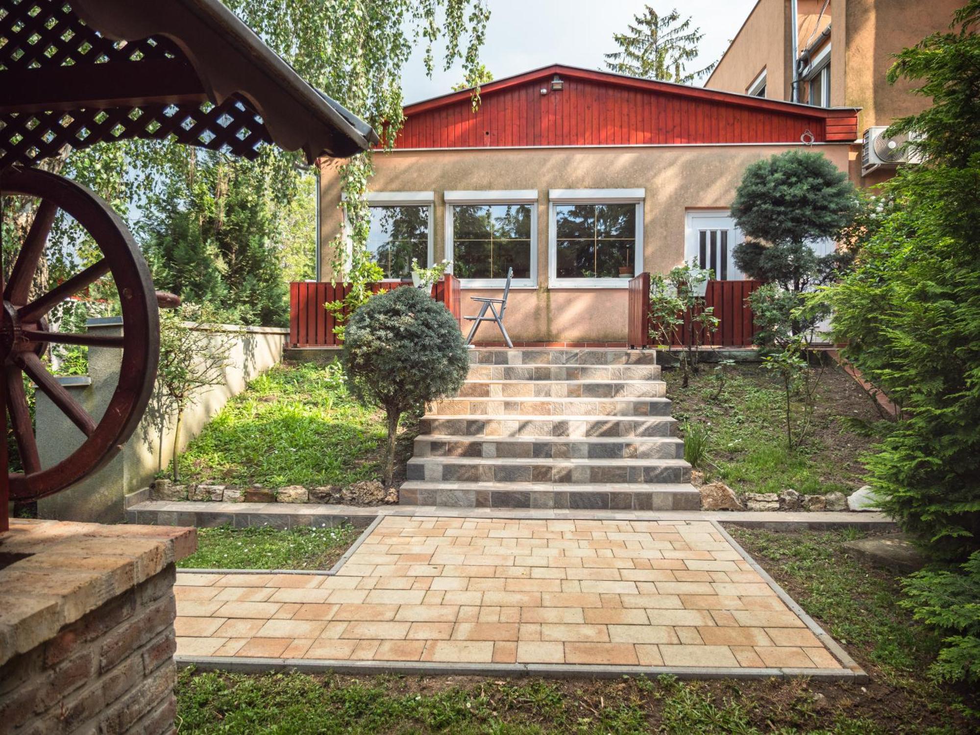 Hotel Frank Vendeghaz Veszpramvarsany Exteriér fotografie